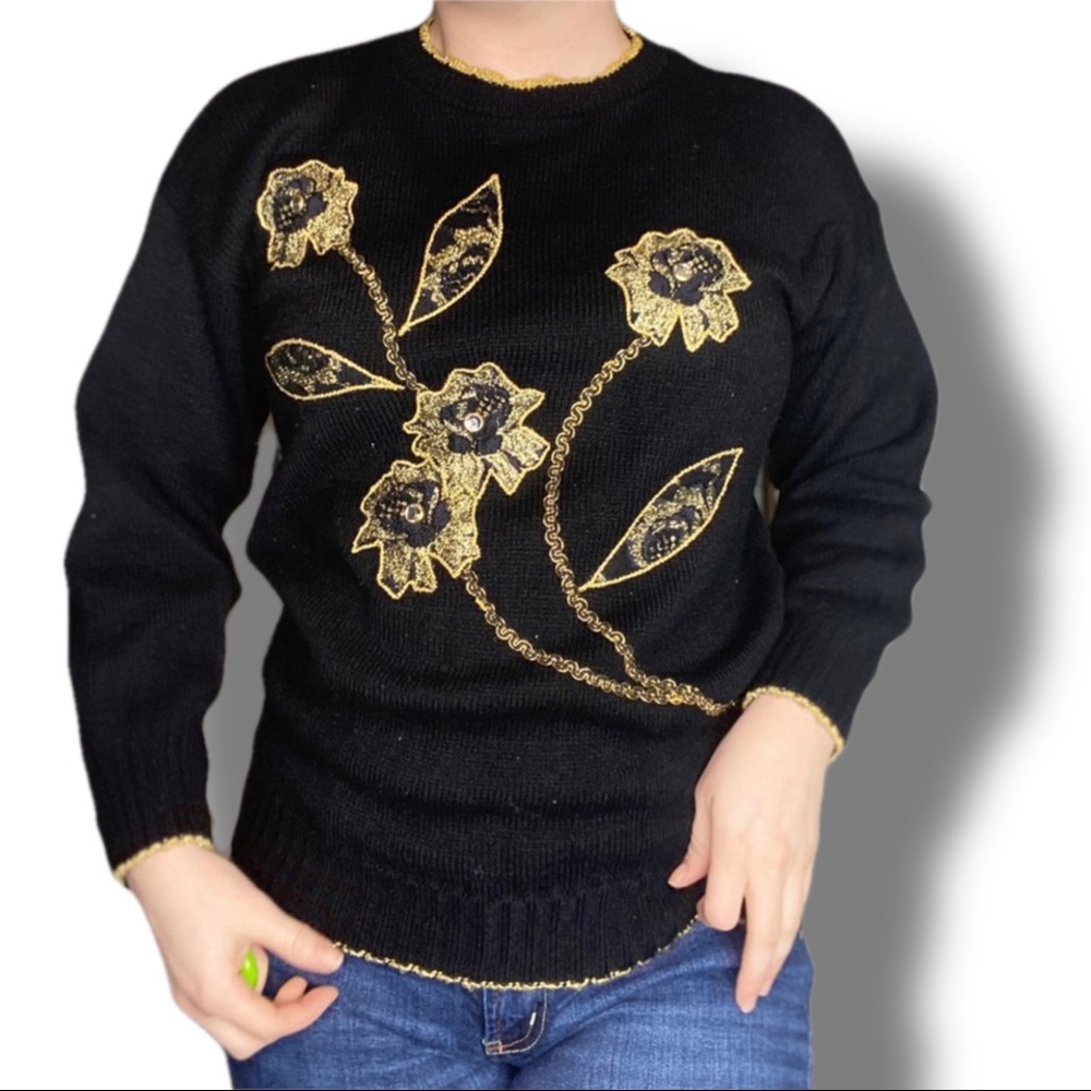 Vintage ‘Art to Wear’ Black and Gold 3D Sweater Size Medium